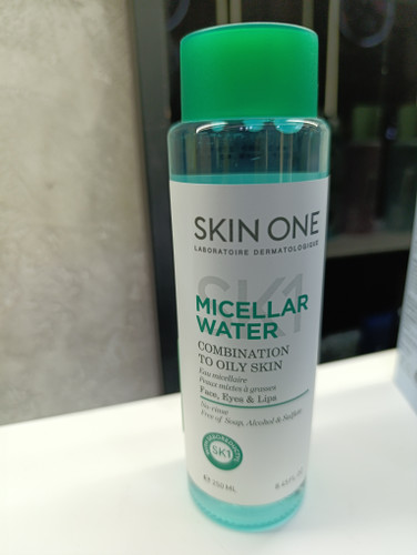 میسلار اسکین وان پاک کننده آرایش و چشم صورت