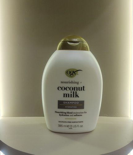 شامپو شیر نارگیل او جی ایکس