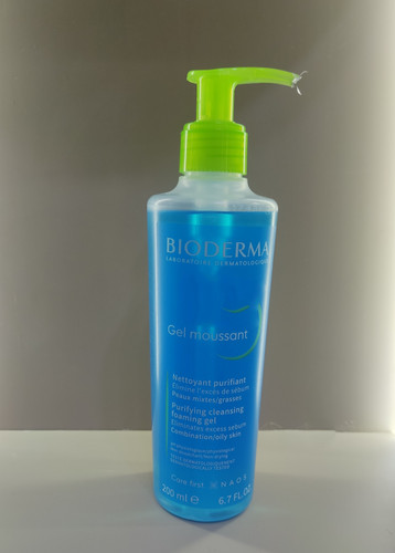 شوینده صورت بیودرما