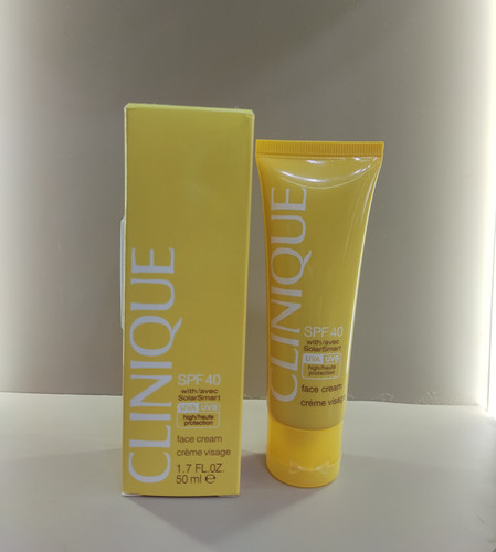 کرم ضد آفتاب کلینیک