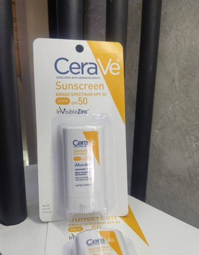 ضد آفتاب استیکی سراوی