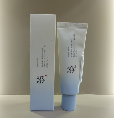 ضد آفتاب آکوا فرش بیوتی اف چوسان