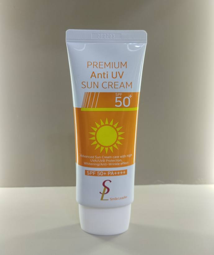 ضد آفتاب ضد چروک اسمایل لیدر