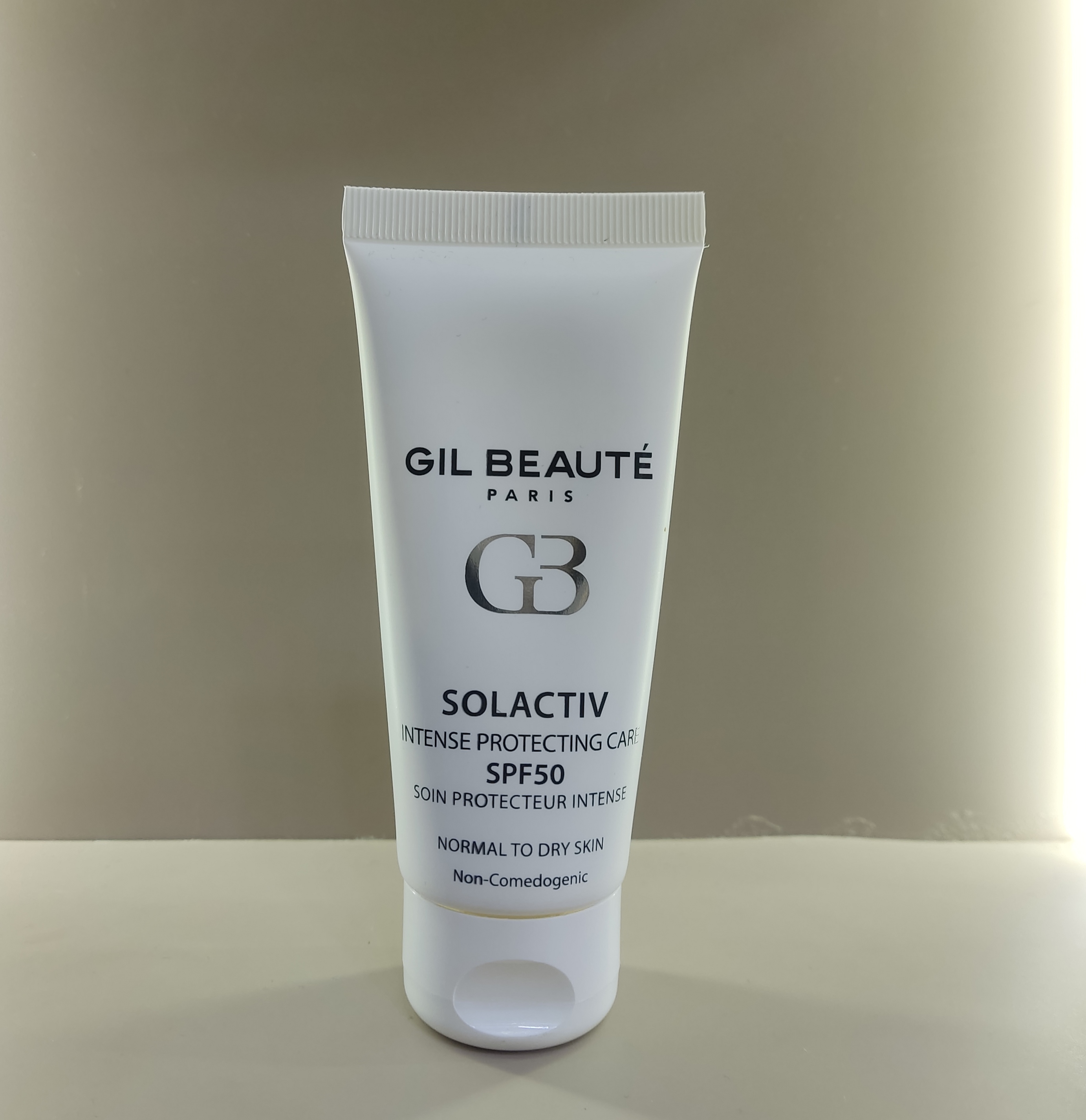 ضد آفتاب پوست خشک ژیل بوته