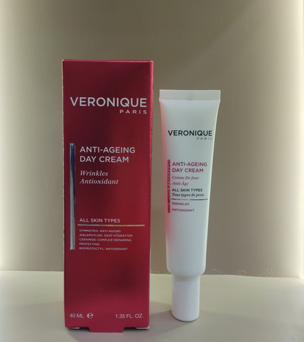 کرم روز بهبود دهنده چروک ورونیک