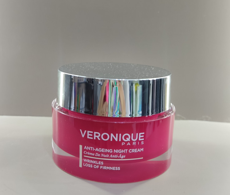 کرم شب بهبود دهنده چروک ورونیک