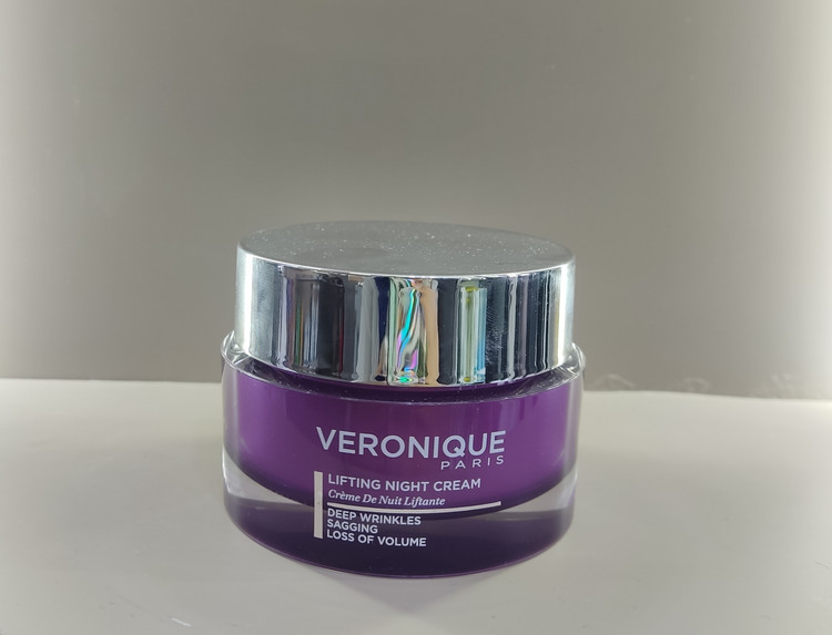 کرم لیفتینگ شب ورونیک