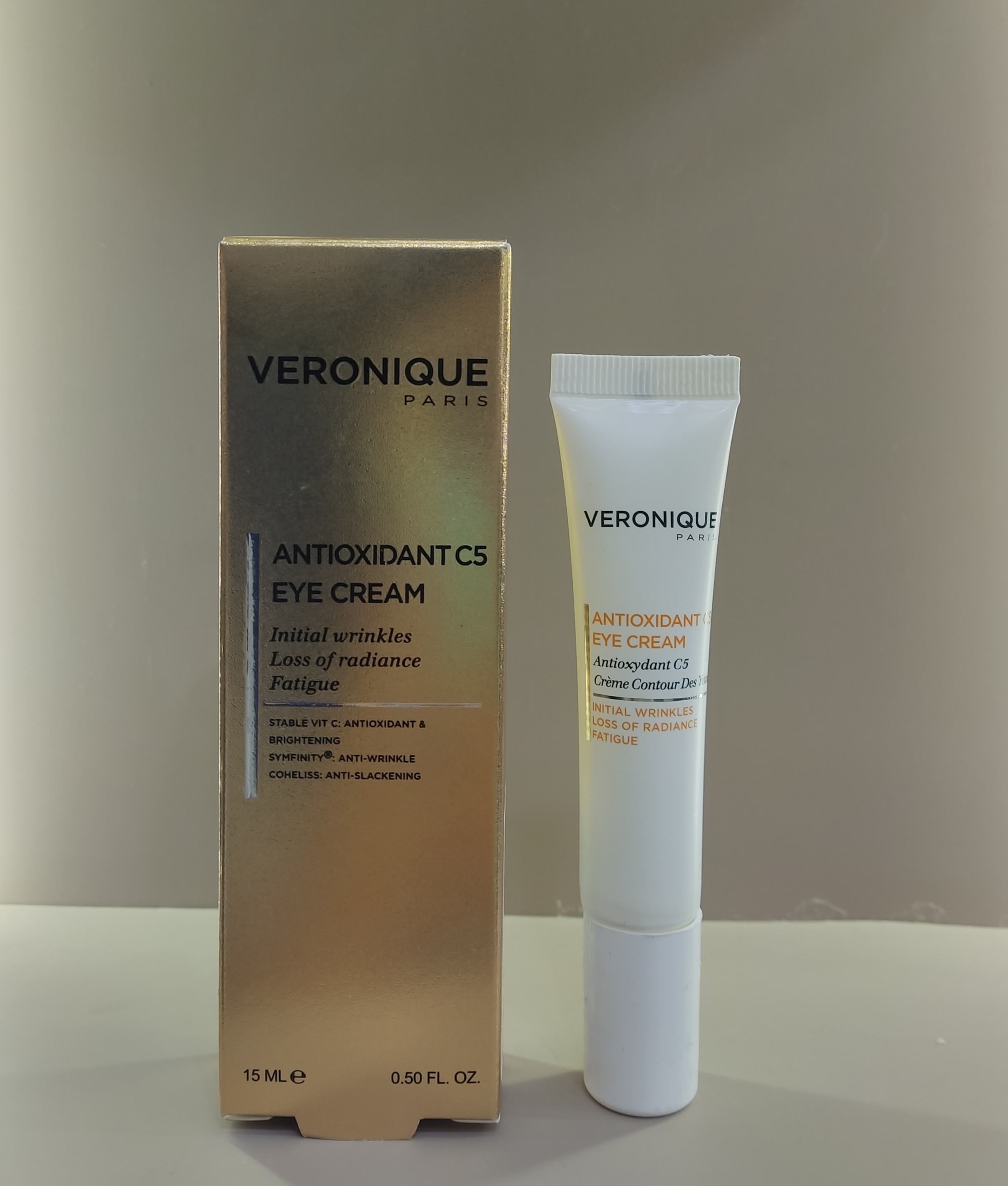 کرم آنتی اکسیدان دور چشم حاوی ویتامین C ورونیک