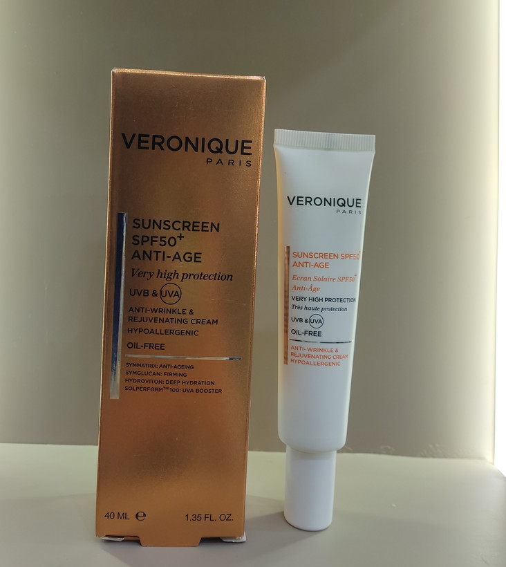 ضد آفتاب بهبود دهنده چروک ورونیک