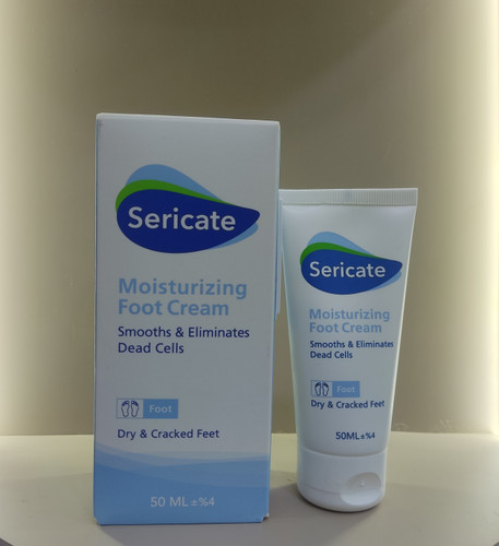 کرم مرطوب کننده پا سری کیت