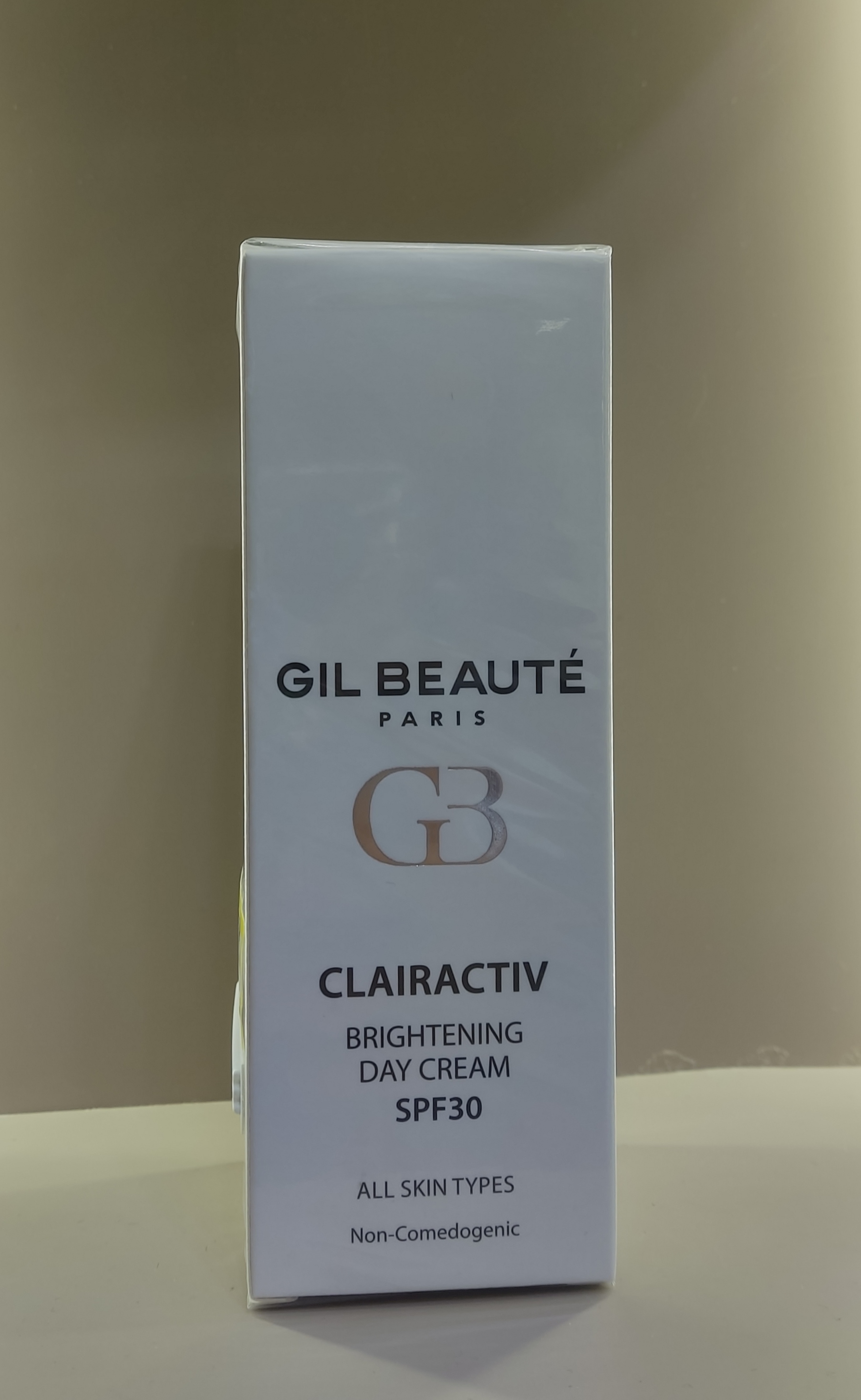 کرم روز روشن کننده صورت ژیل بوته