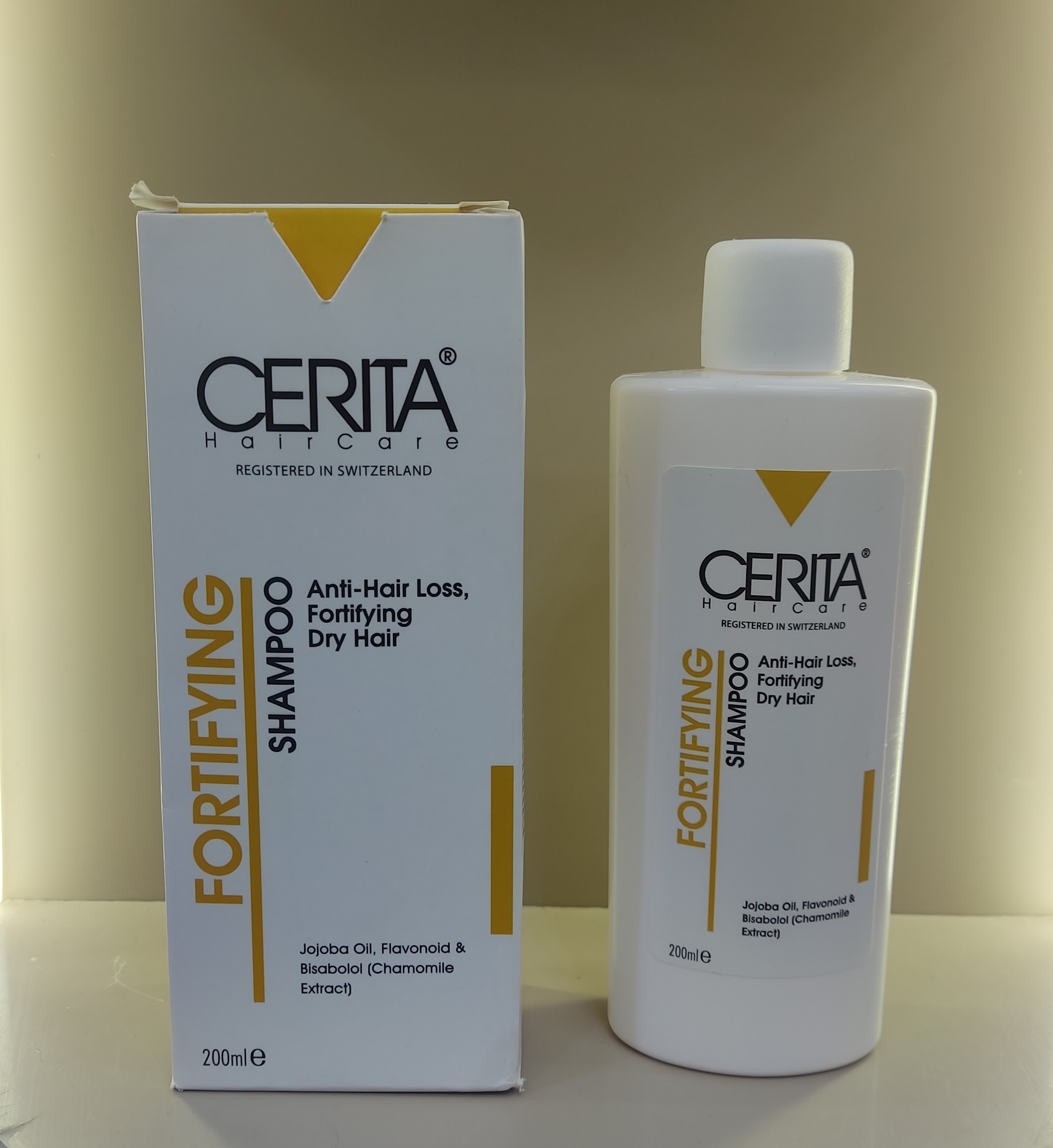 شامپو تقویت کننده مناسب موهای خشک سریتا