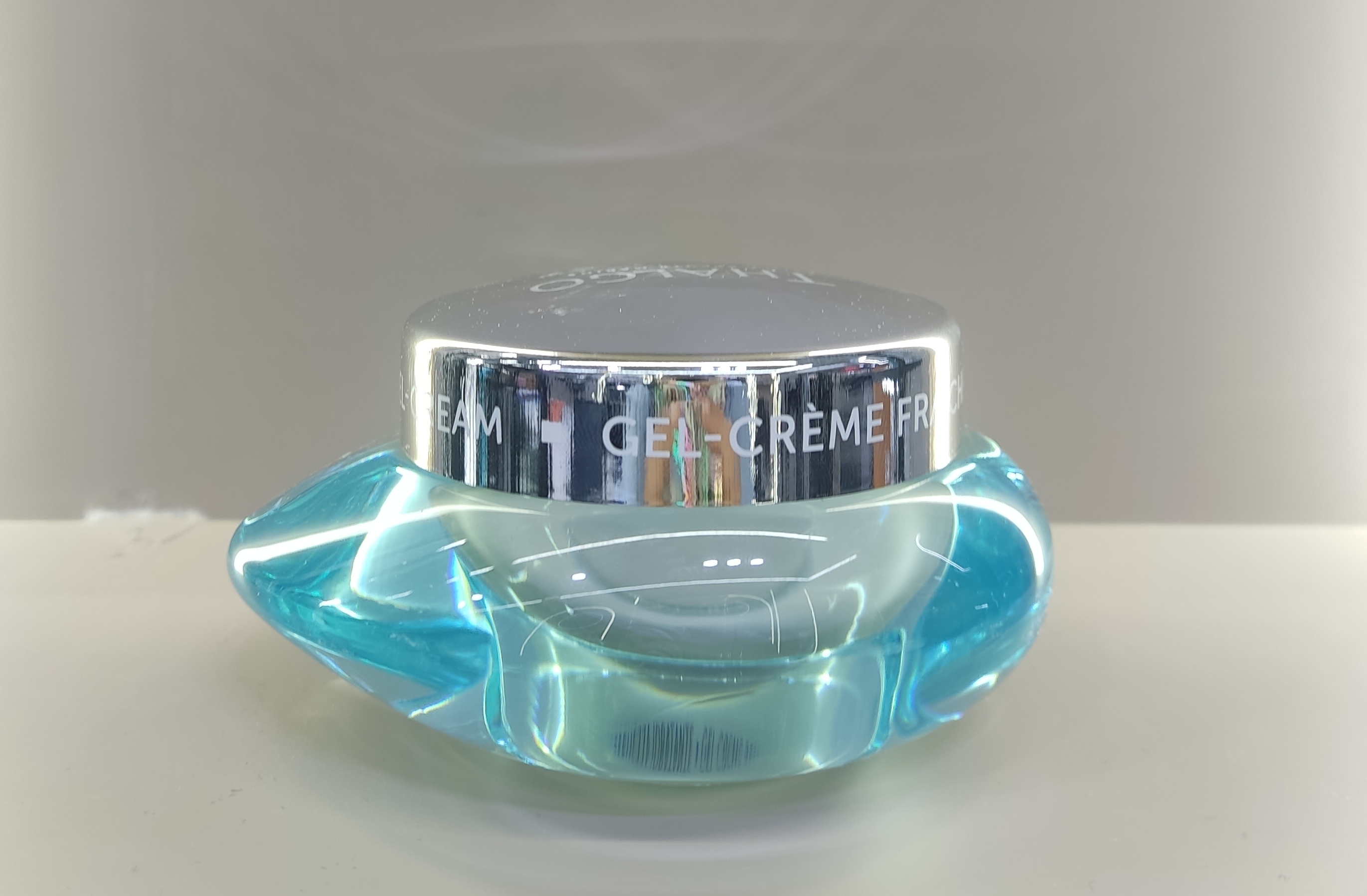 ژل کرم آبرسان پوست چرب تالگو