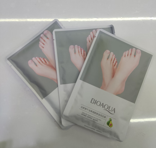 ماسک مرطوب کننده پا بیو آکوا