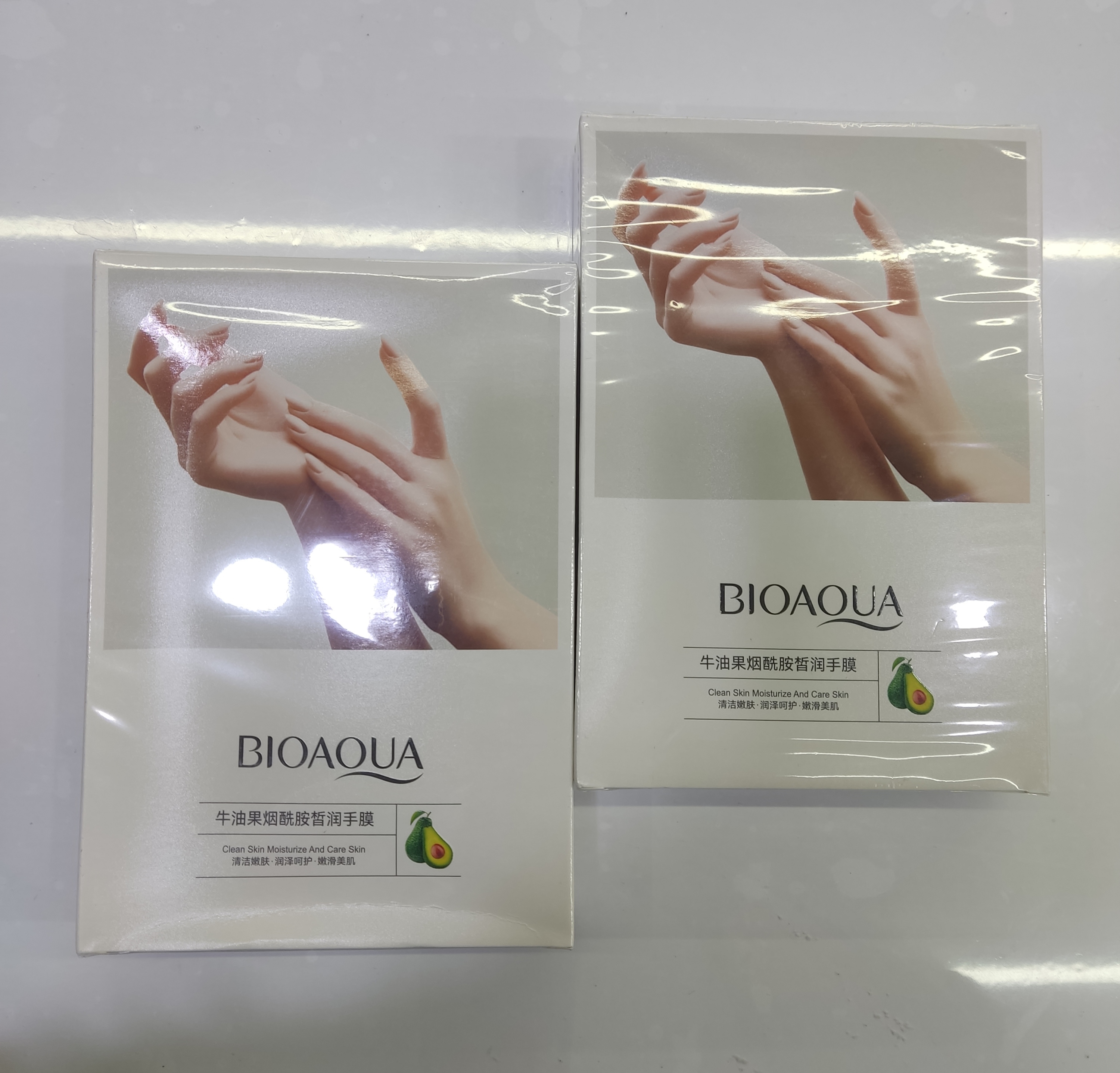 ماسک مرطوب کننده دست بیو آکوا