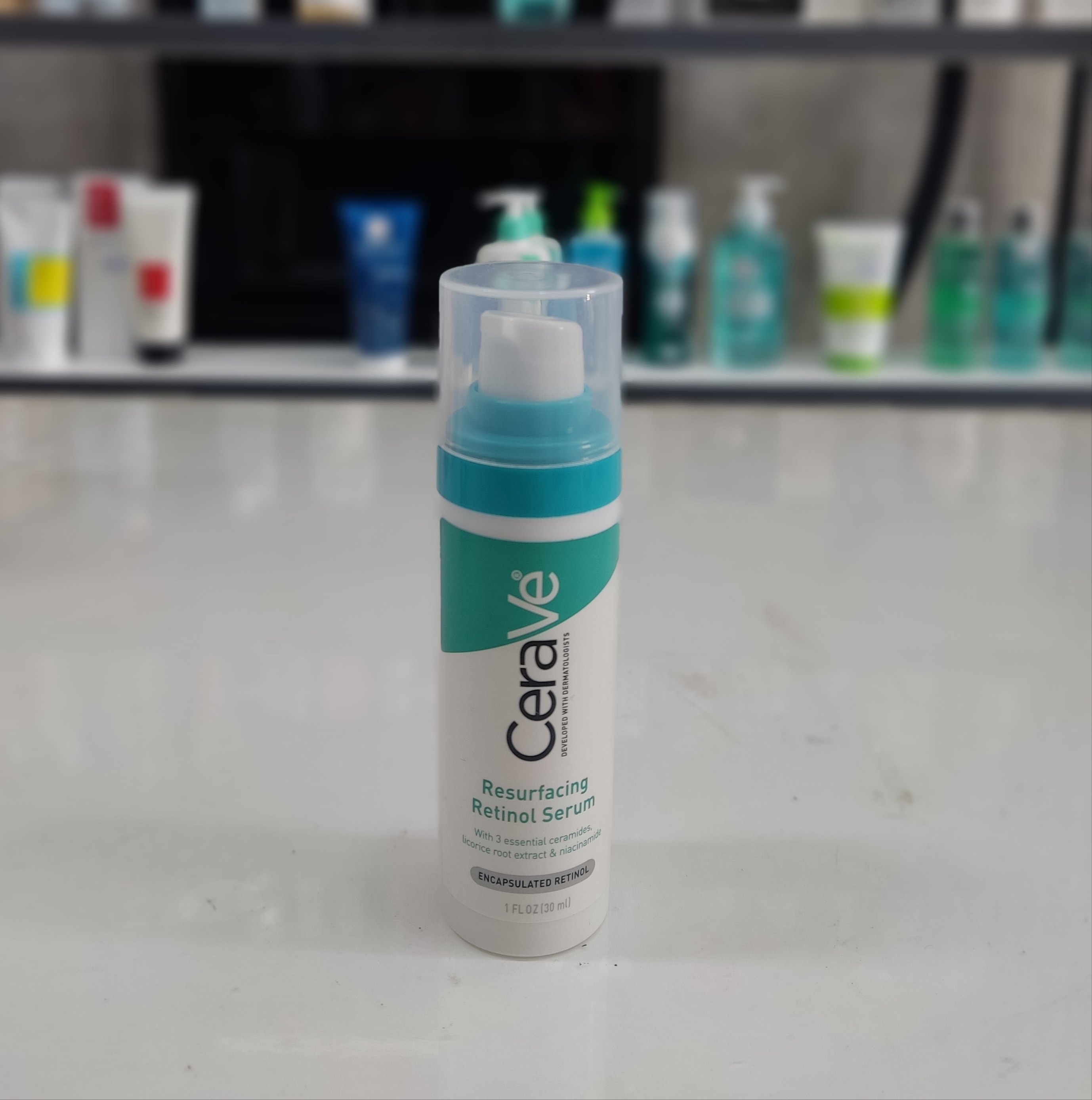 سرم رتینول مناسب جای جوش و منافذ پوست مدل Resurfacing سراوی Cerave